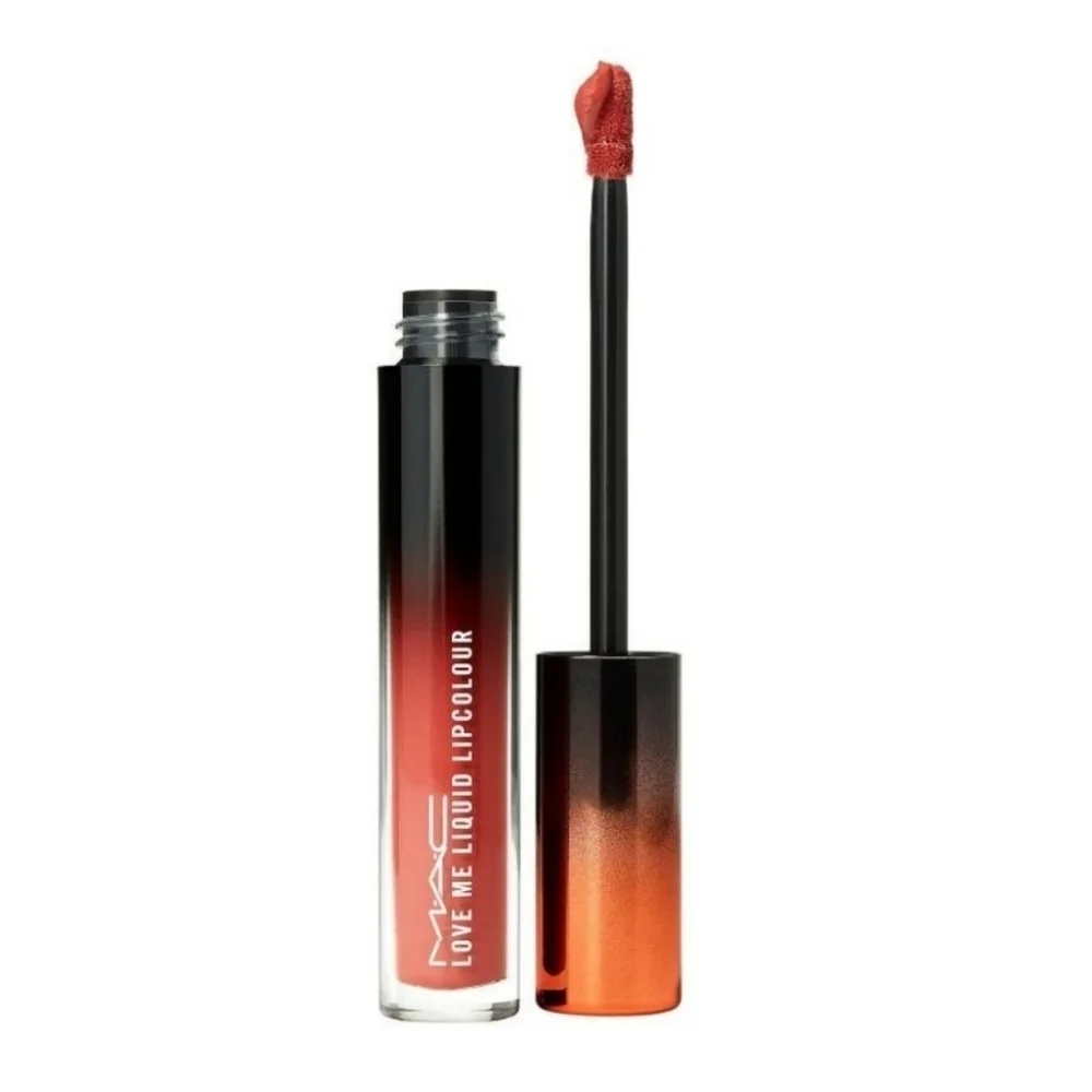 MAC COSMETICS // love me liquid lip color in bragging rights